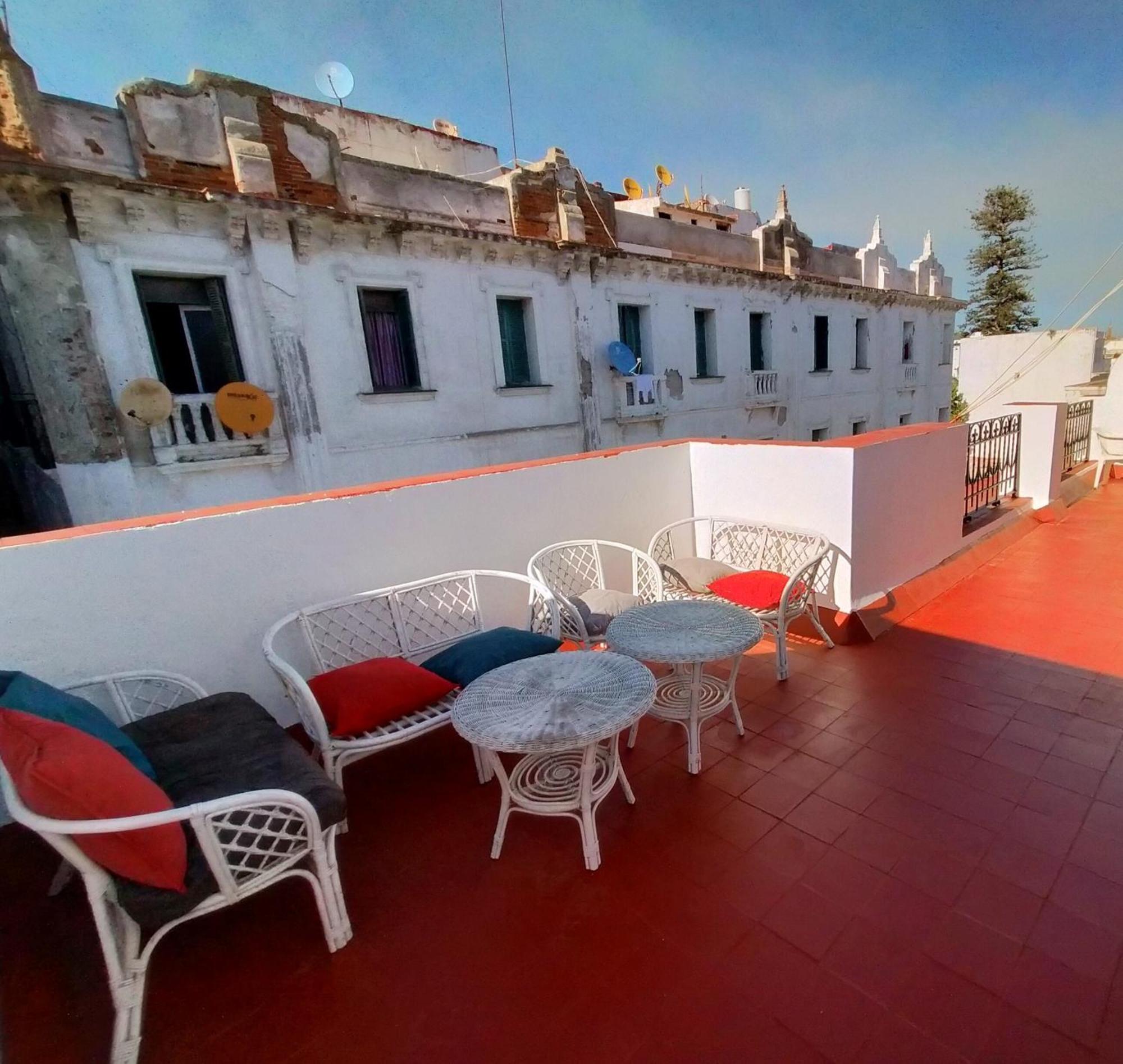 Joli Appart Avec Terrasse Au Centre Ville Tétouan 外观 照片