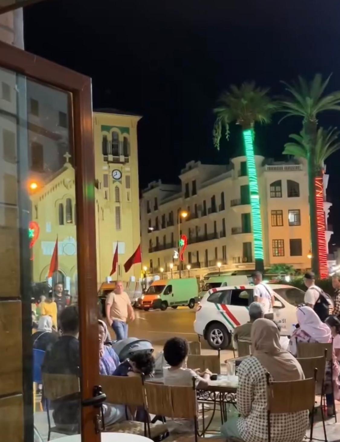 Joli Appart Avec Terrasse Au Centre Ville Tétouan 外观 照片