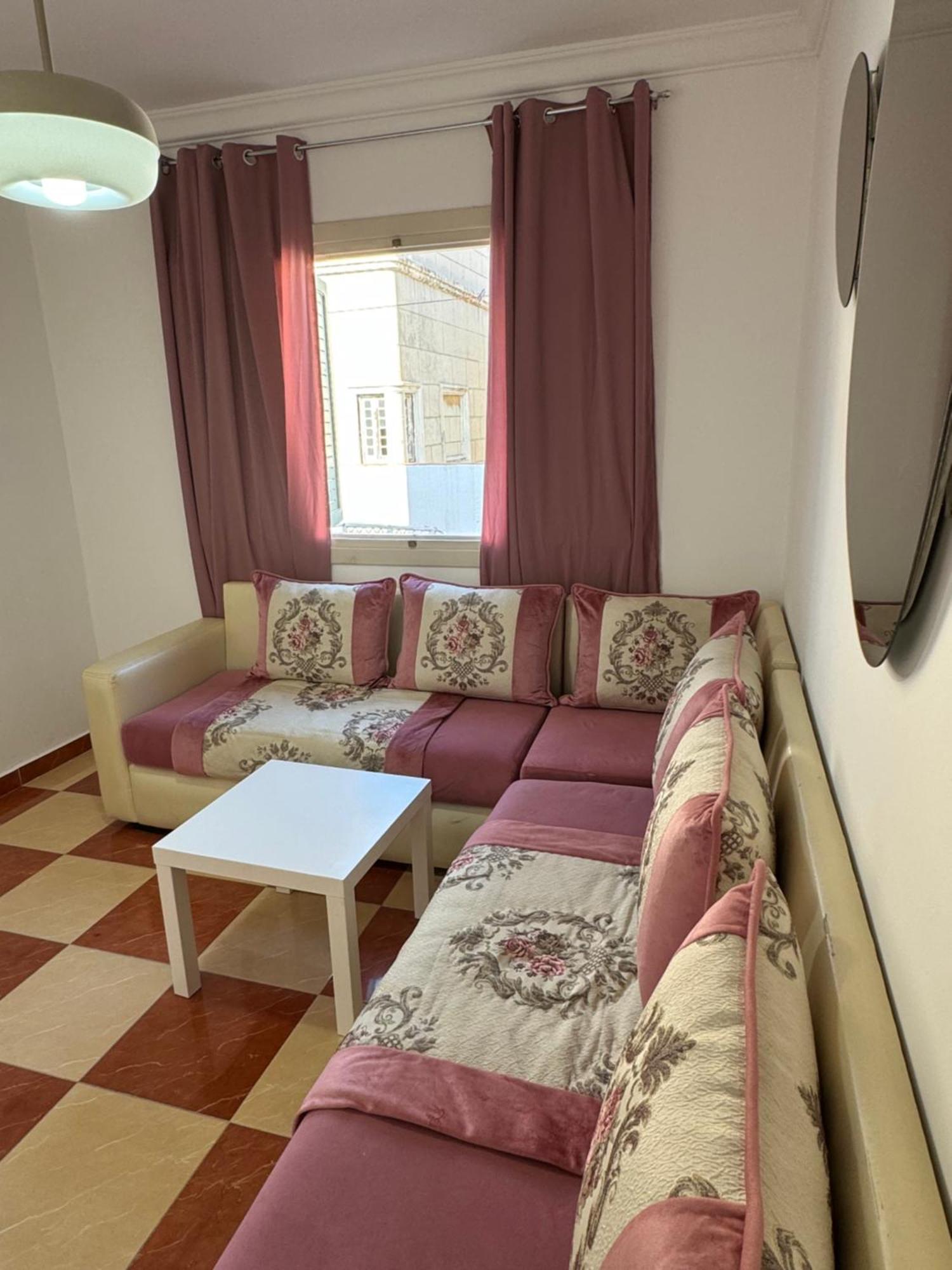 Joli Appart Avec Terrasse Au Centre Ville Tétouan 外观 照片