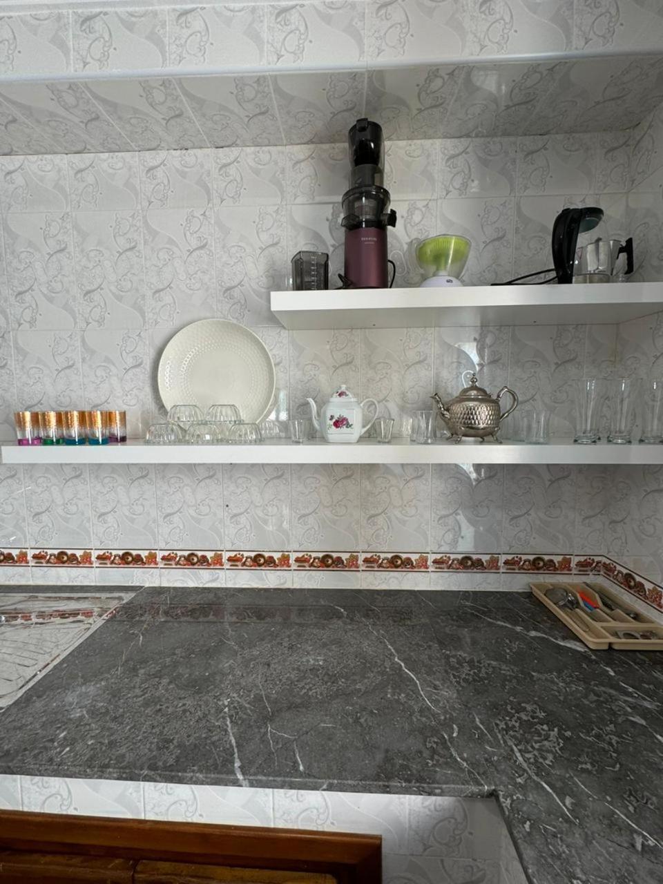 Joli Appart Avec Terrasse Au Centre Ville Tétouan 外观 照片