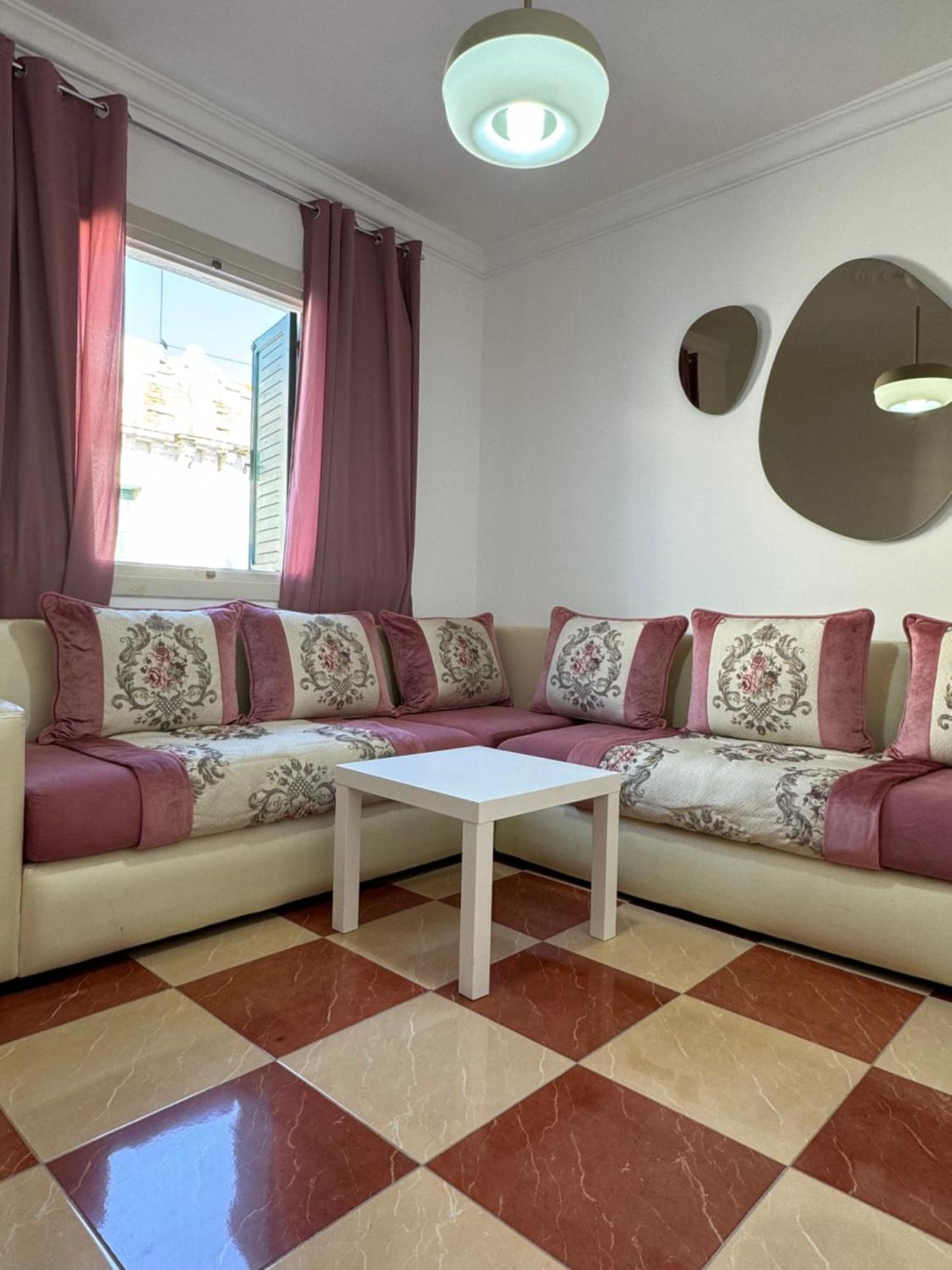 Joli Appart Avec Terrasse Au Centre Ville Tétouan 外观 照片